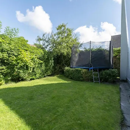 Holiday home Cozy With Garden Sint Maartensvlotbrug